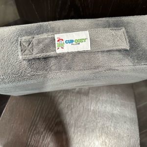 Comfy cup holder for any sofa